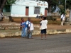 Crianças a caminho da escola